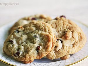 white chocolate cranberry cookies on plate
