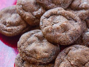 Chocolate Gingerbread Cookies