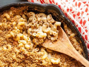 Beef Chili Mac and Cheese