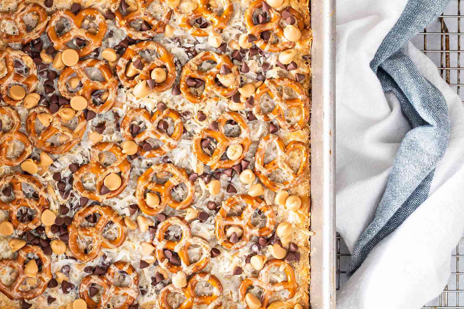 Magic Bars with Peanut Butter and Pretzels