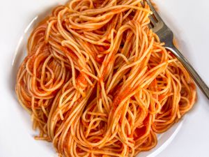 Spaghetti with Pasta Sauce