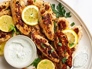 Chicken tenders with ranch dressing