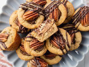 Plate with Turtle Cookie Cups with the Top Cookie Cup Cut in Half