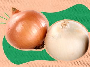 Images of yellow and white onions on a colorful (peach and green) background 